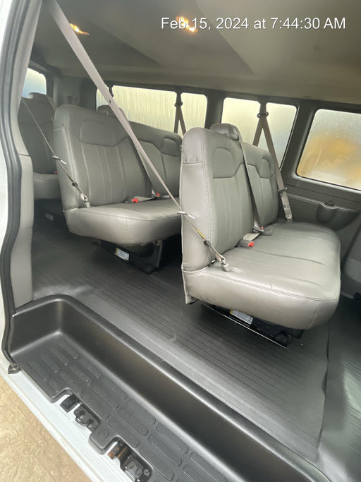 2023 CHEVROLET Express Van - Rental