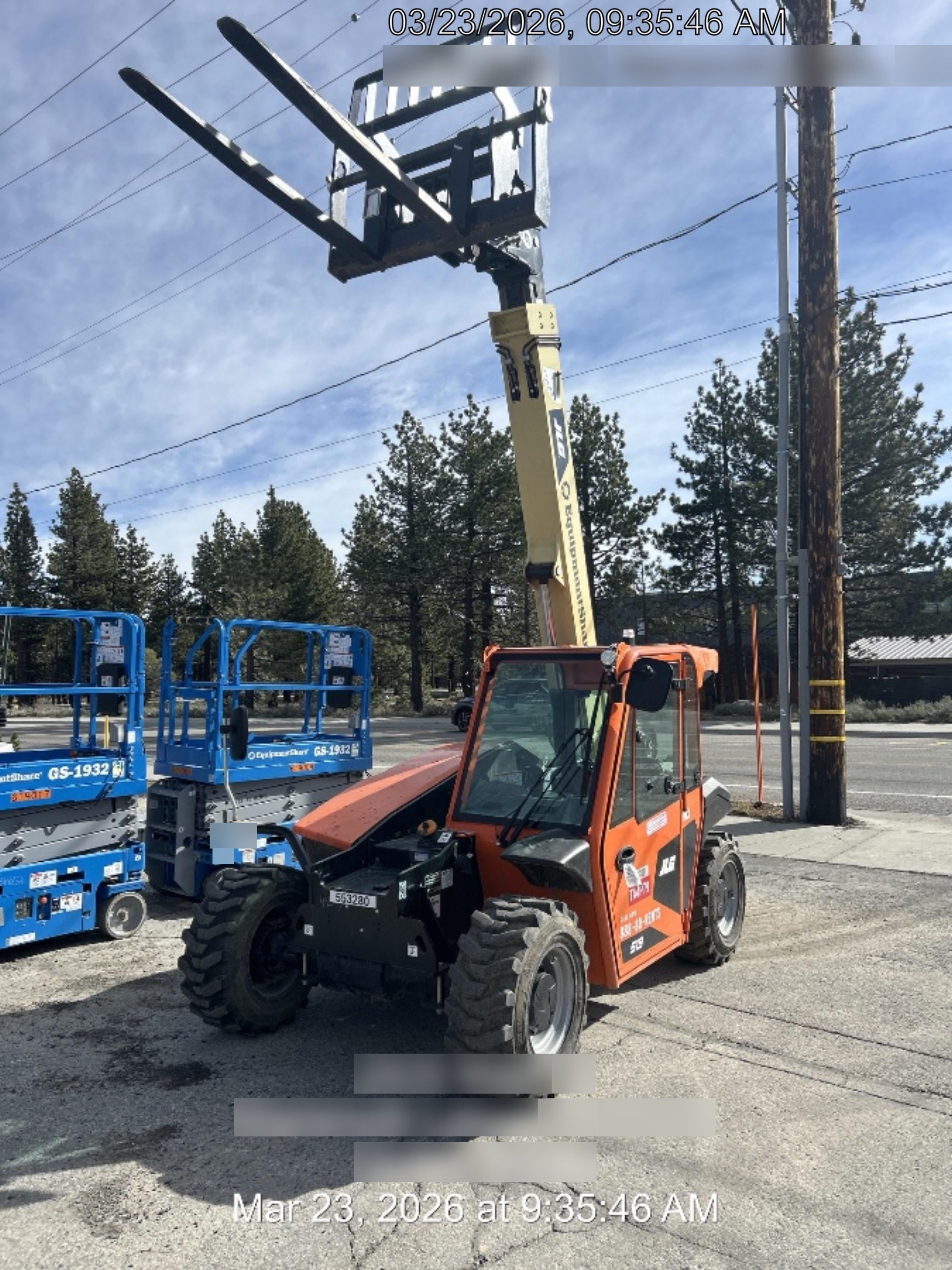 2025 JLG 519