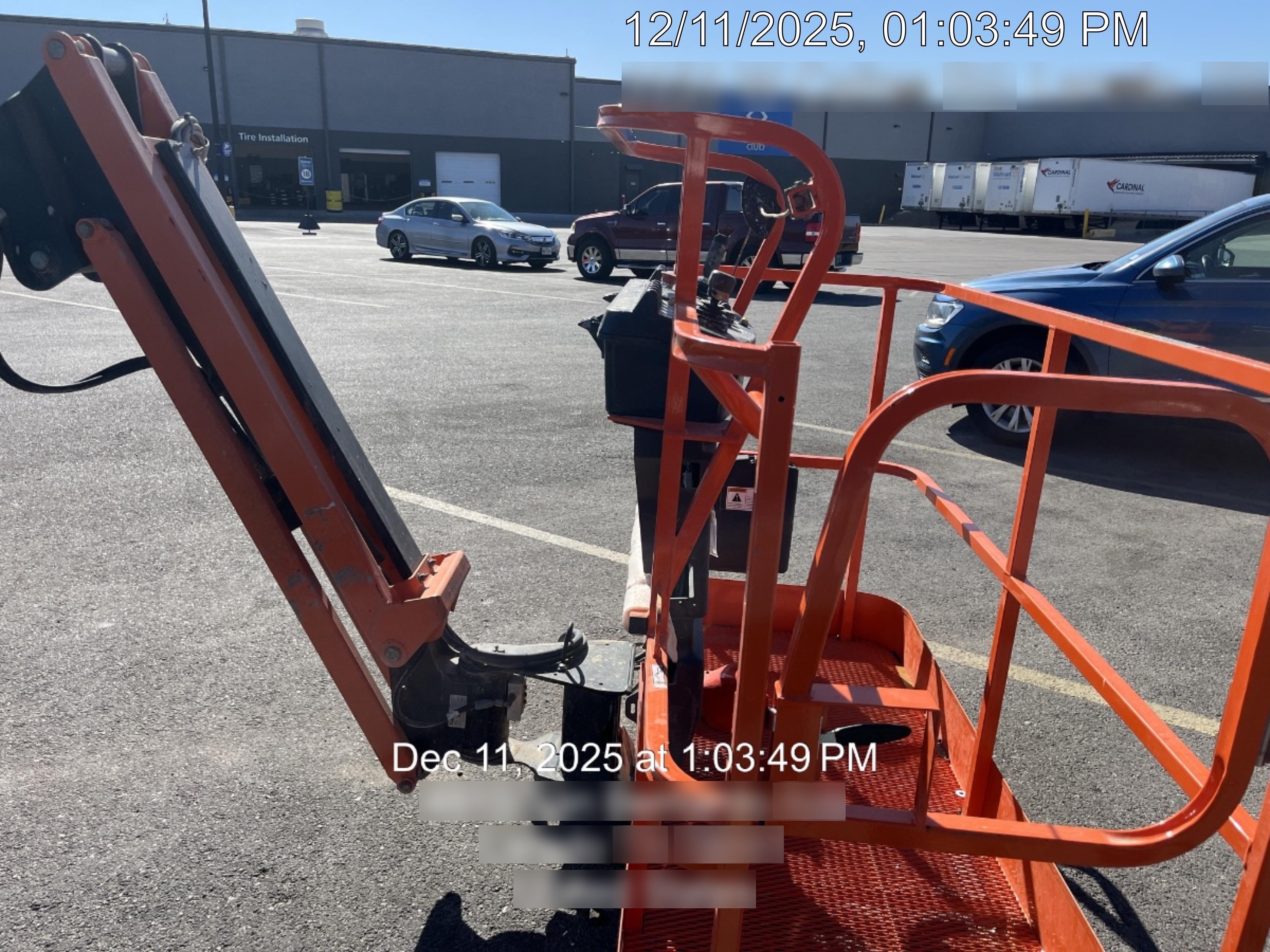 2019 JLG 450AJ