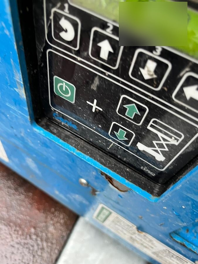 2019 Genie GS-1930 Half Height Swing Gate, 800W Inverter