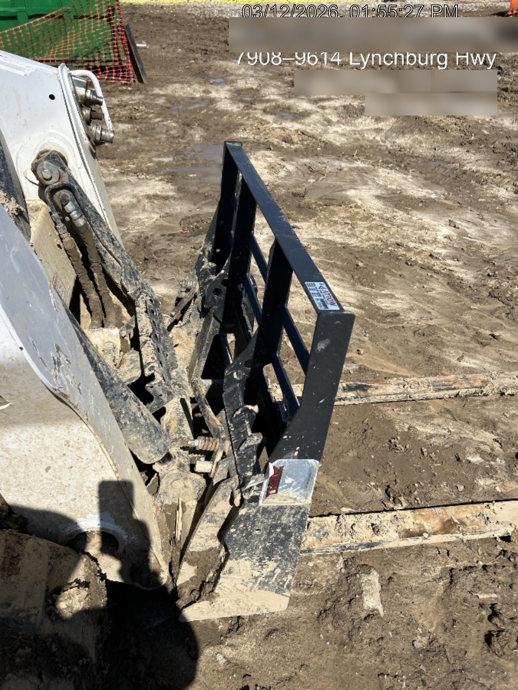 2025 ARROW MATERIAL HANDLING 72" Pallet Forks - Arrow