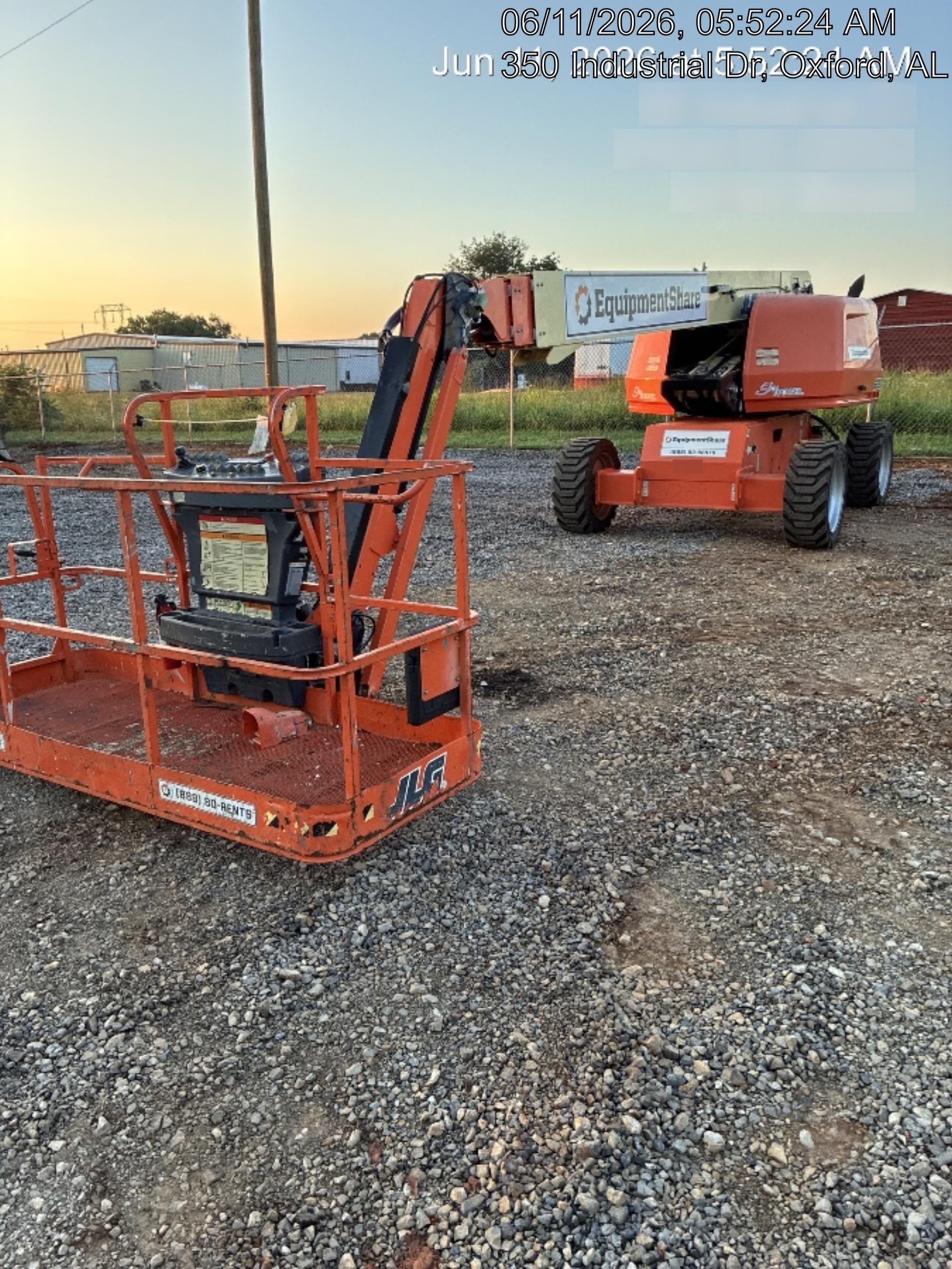 2021 JLG 660SJ