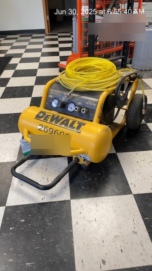 2012 DEWALT D55146