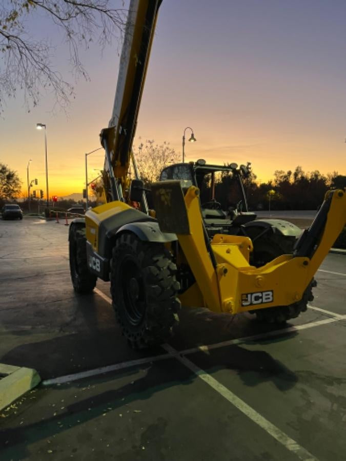 2024 JCB 512-56