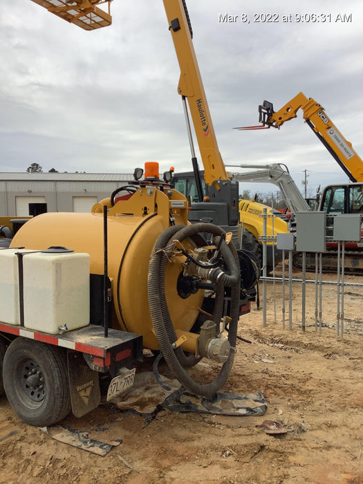 2021 Vac-Tron LP573XDT T4 Koehler Diesel Engine, 500 Gallon Debris Tank, x2 100 Gallon Water Tanks