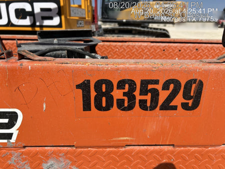 2021 JLG ES1932