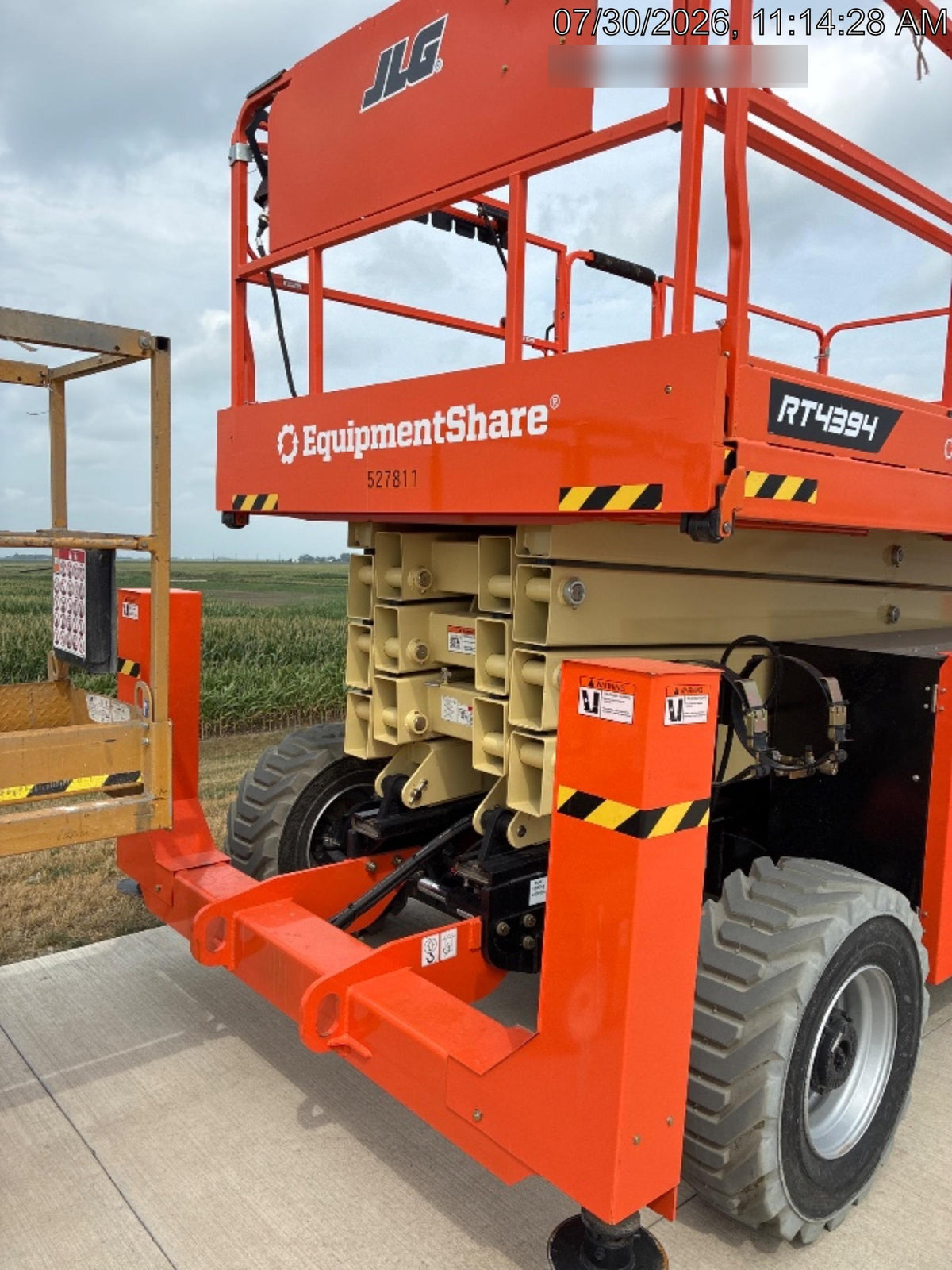 2025 JLG RT4394