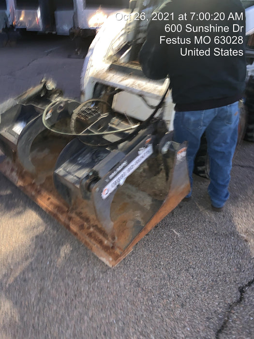 2020 PALADIN 72" Scrap Grapple Bucket - Paladin