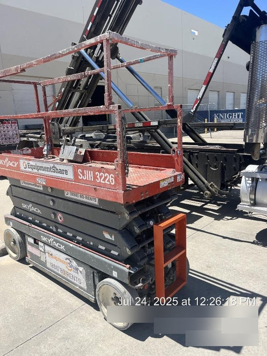 2016 Skyjack SJIII-3226 Standard Options