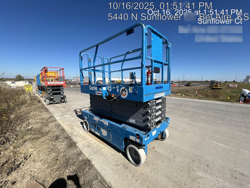 2018 Genie GS-3246 GS-3246 w/Folding rails, Full height swing gate