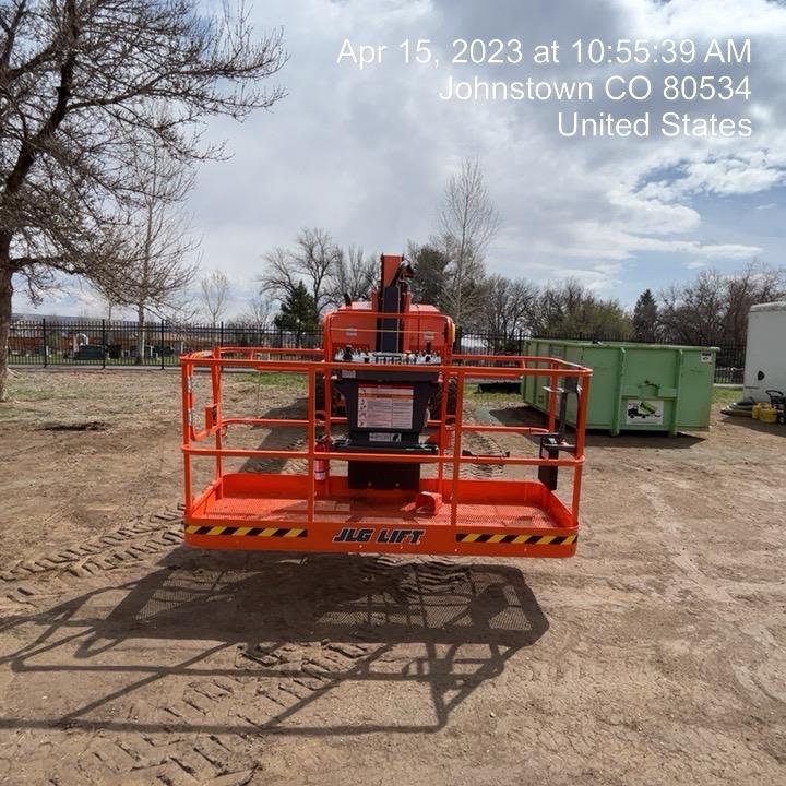 2023 JLG 800AJ