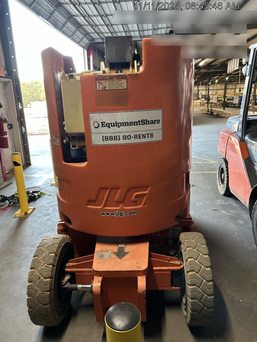 2019 JLG E300AJP