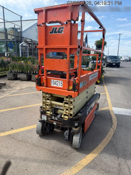 2021 JLG ES1932