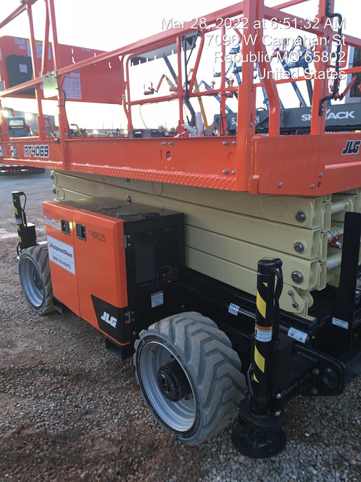 2021 JLG RT4069