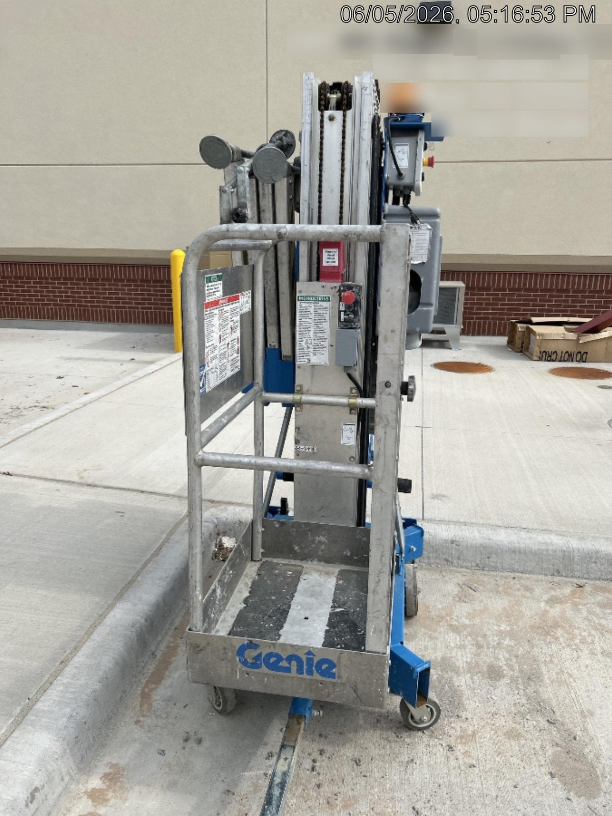 2021 GENIE AWP-30S DC