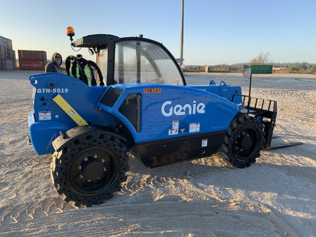 2021 GENIE GTH-5519