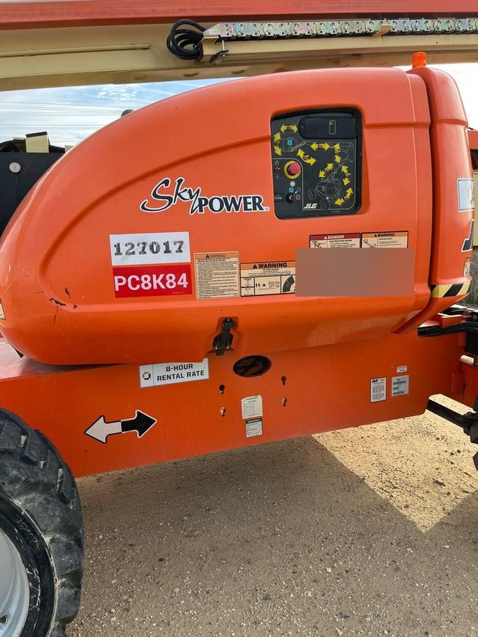 2021 JLG 600AJ