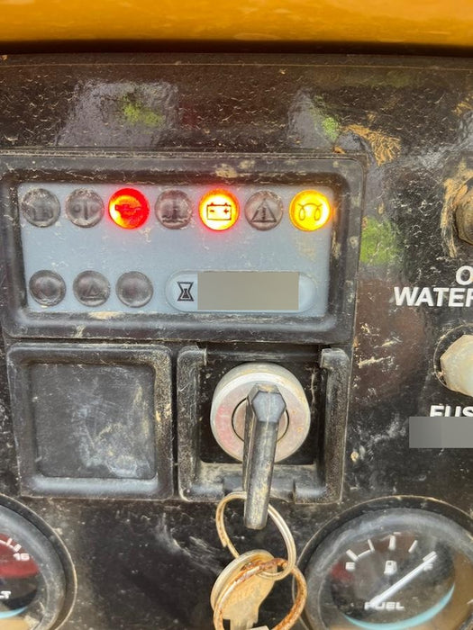 2023 Vac-Tron LP573XDT T4 Koehler Diesel Engine, 500 Gallon Debris Tank, x2 100 Gallon Water Tanks