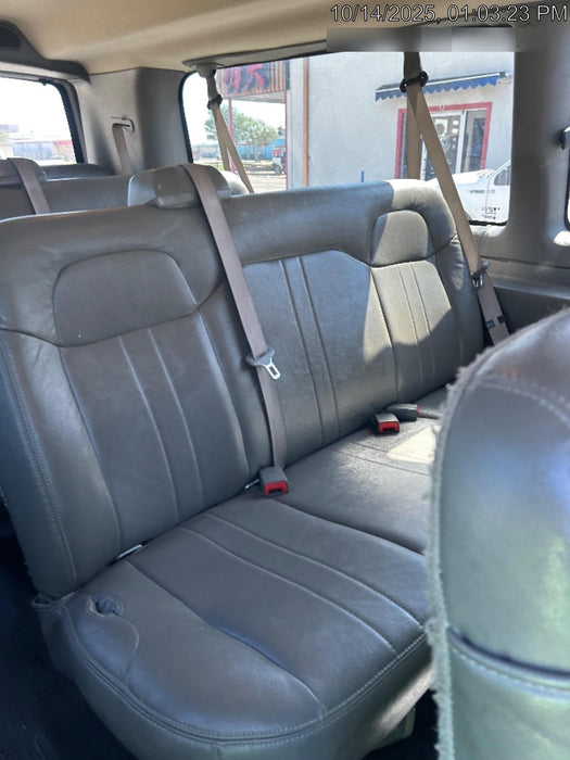 2023 CHEVROLET Express Van - Rental