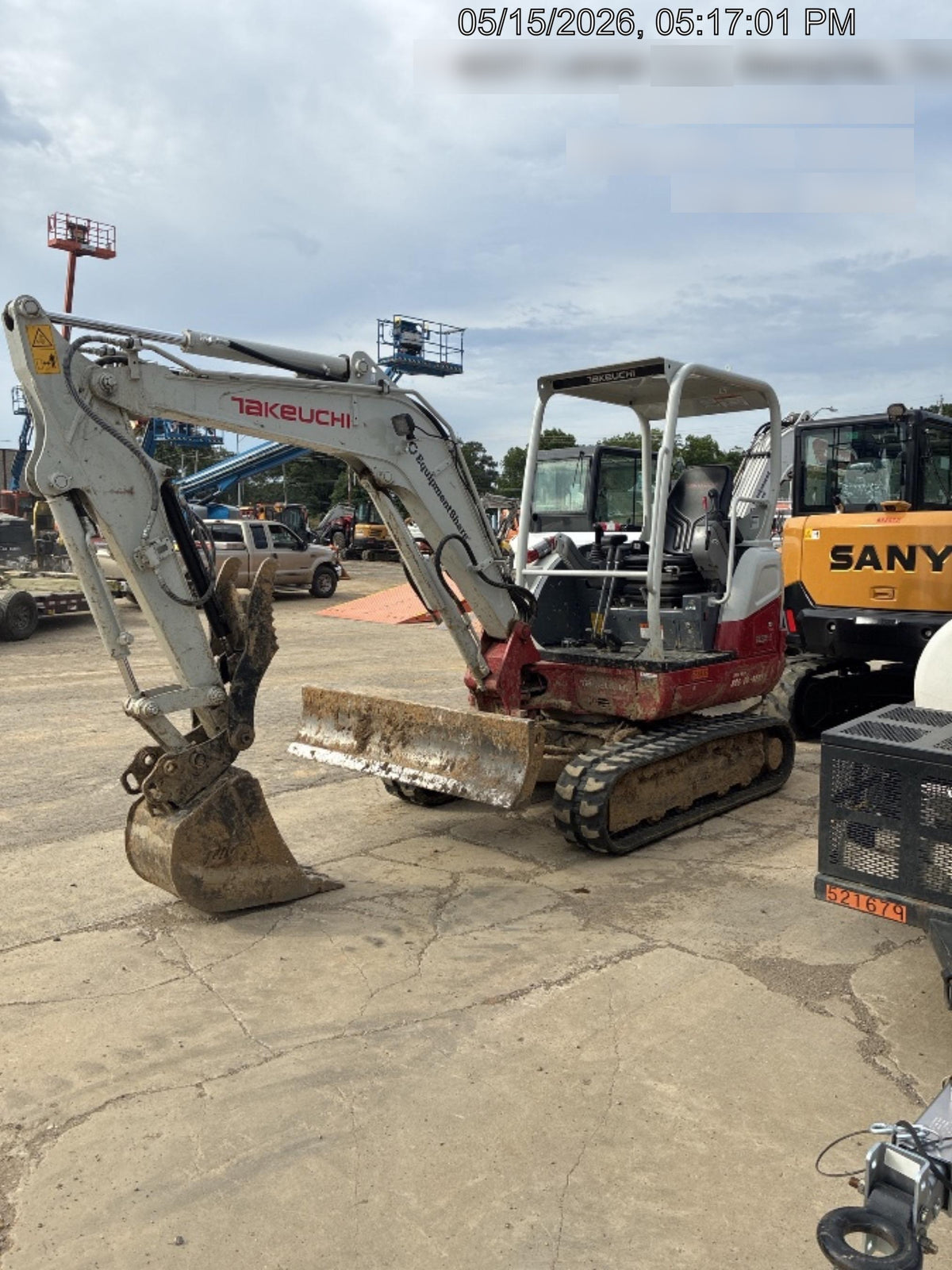 2025 TAKEUCHI TB235-2R
