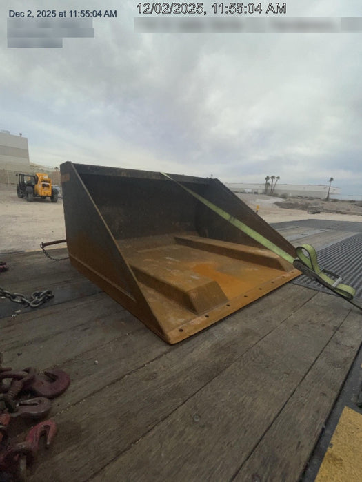 2021 ARROW MATERIAL HANDLING Telehandler Fork Bucket