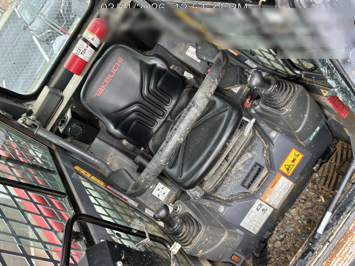 2022 TAKEUCHI TL6CR
