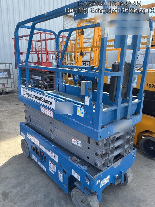 2019 Genie GS-1930 Fixed rails with chain Entry