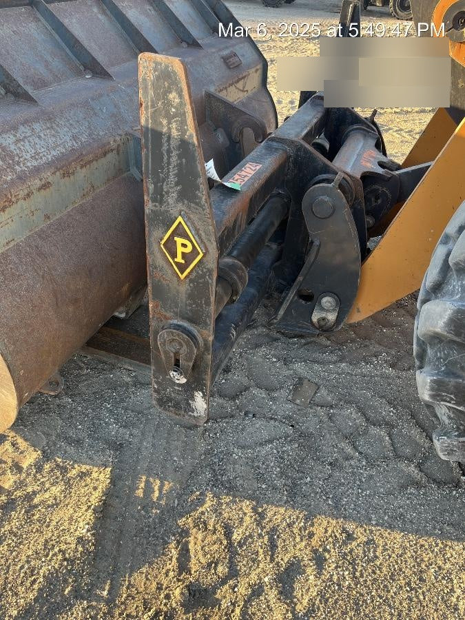 2022 PEMBERTON 72" Utility Forks