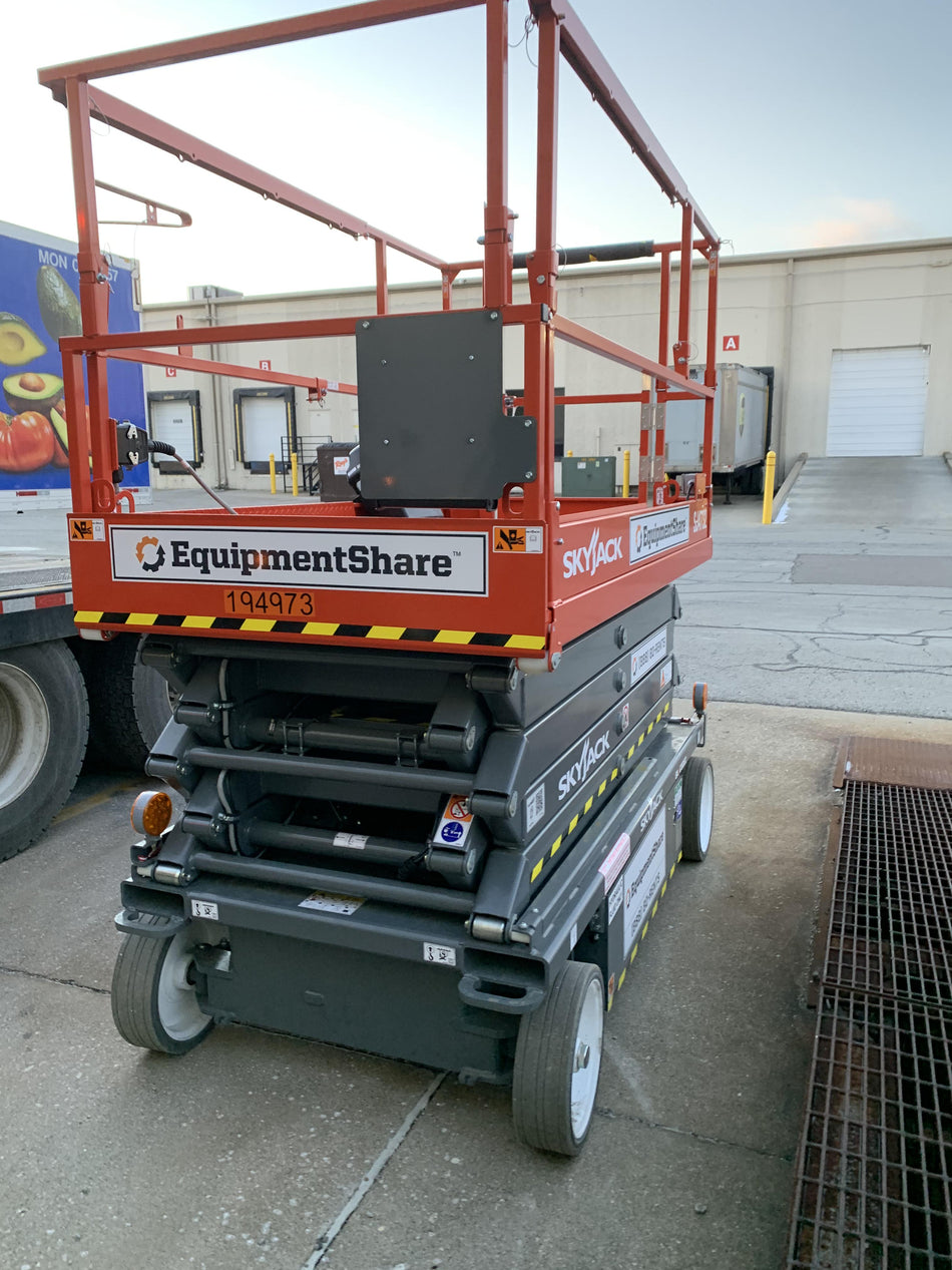 2021 SKYJACK SJ4732