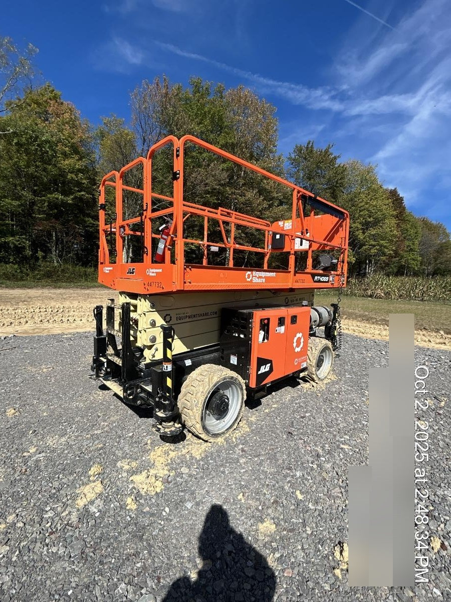 2024 JLG RT4069