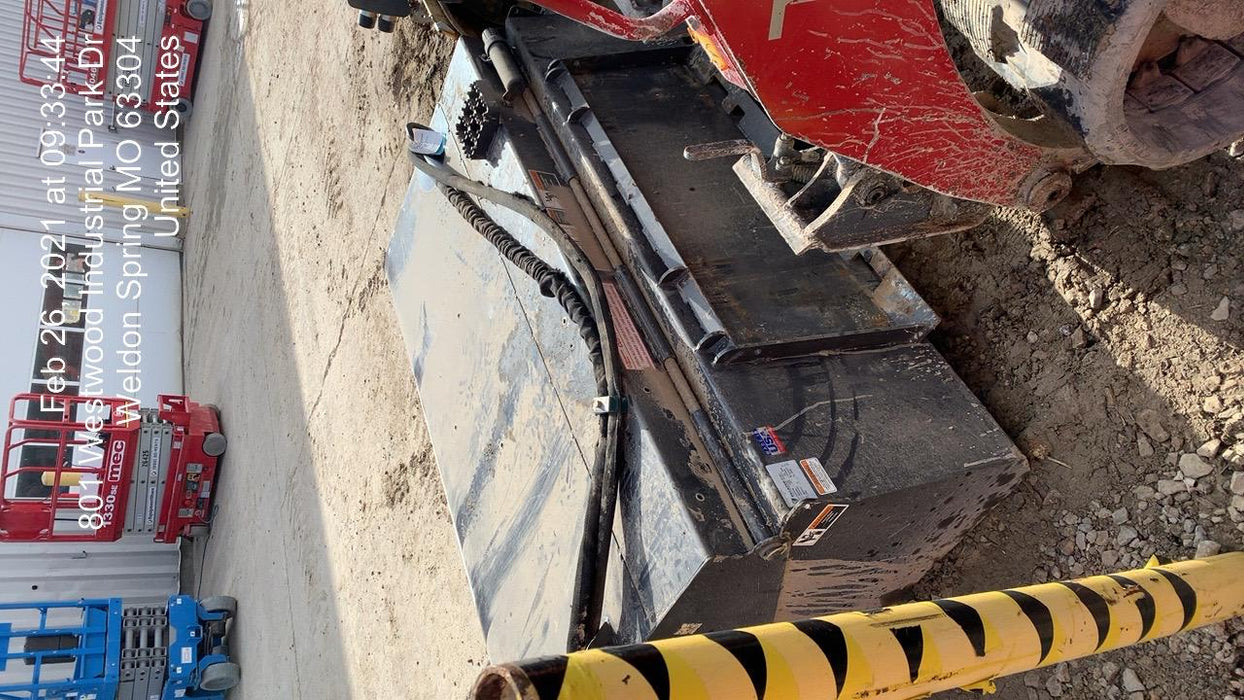 2020 PALADIN Sweepster SB72