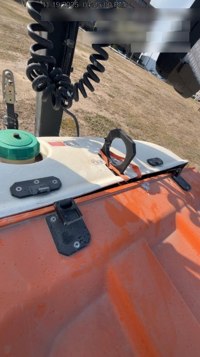 2024 Generac MLT2 Diesel, Flex Switch 120V Input, Powerzone Controller, 
(4) 320W LED Lights, 4kW Generator, 39.9 Gal Fuel Tank, 2" Ball, T3