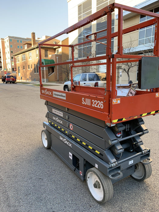 2018 Skyjack SJIII-3226 Standard Rental Specs