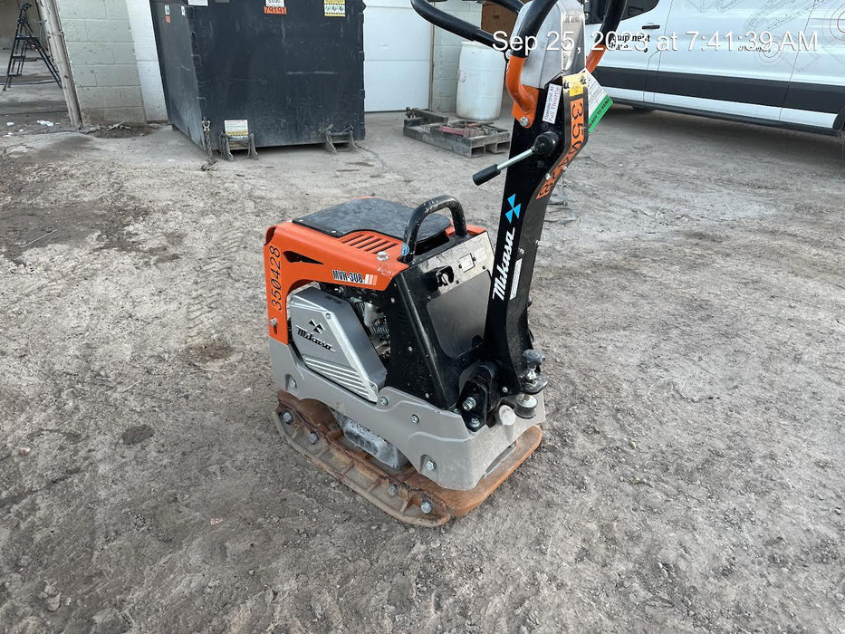 2023 Multiquip MV308GH Honda GX270, 18" Plate, Tachometer