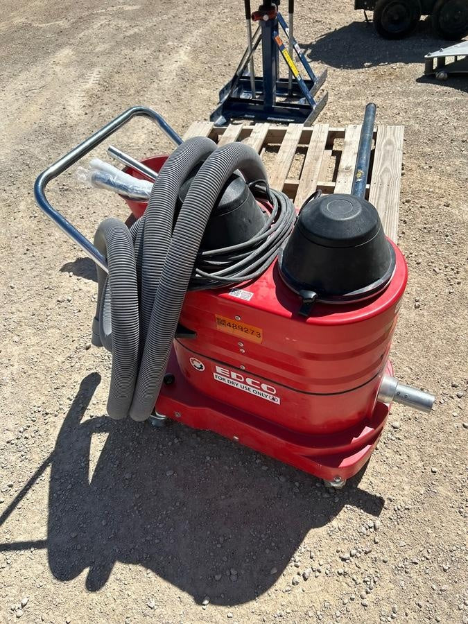2025 EDCO VAC-200