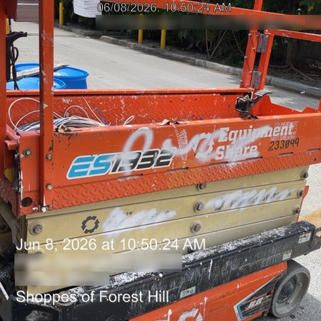 2022 JLG ES1932