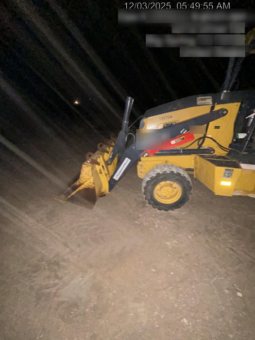 2020 John Deere 310LEP Canopy, 4WD, Standard Stick, Pilot Controls, 2 Way Hydraulics, TAG Manual QC