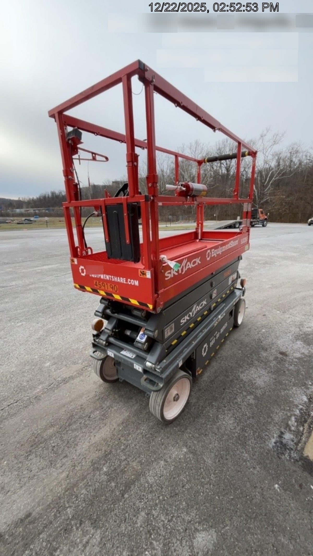 2024 SKYJACK SJ3226