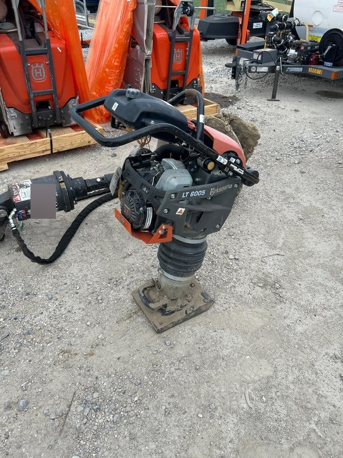 2024 HUSQVARNA LT6005