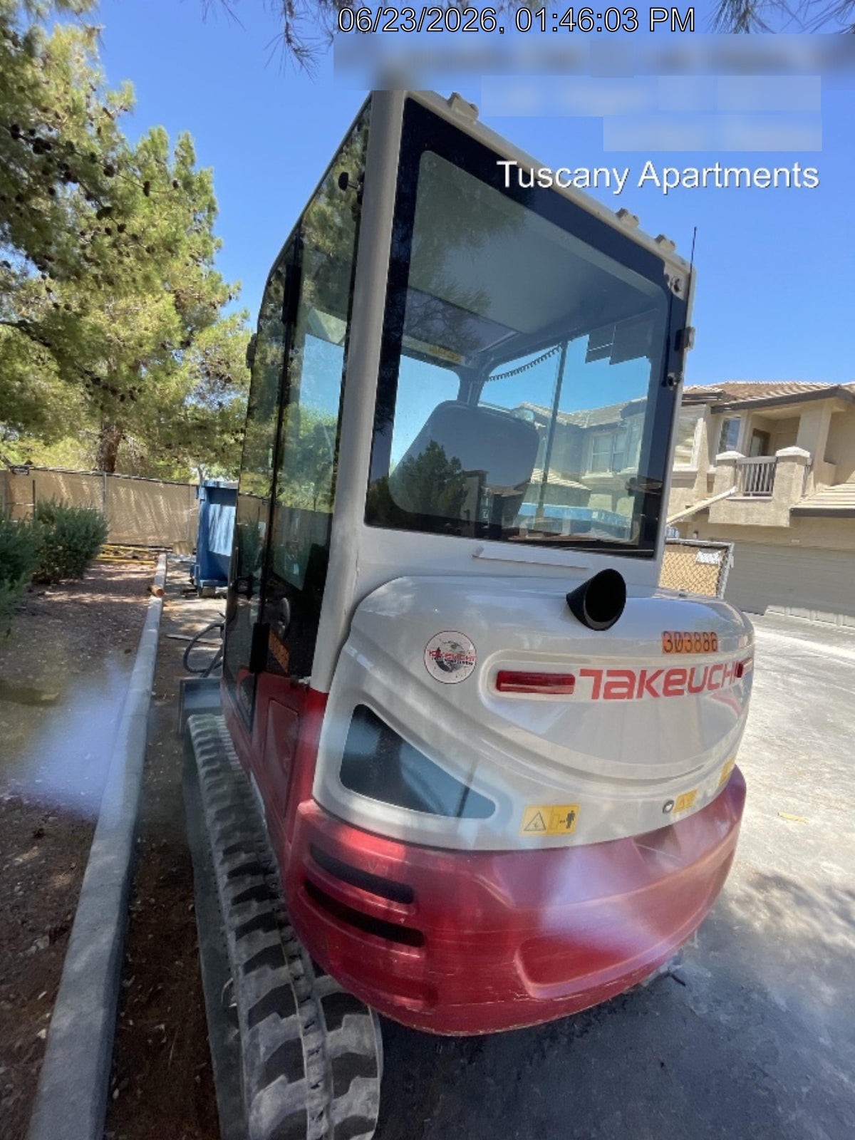 2023 TAKEUCHI TB235-2CR