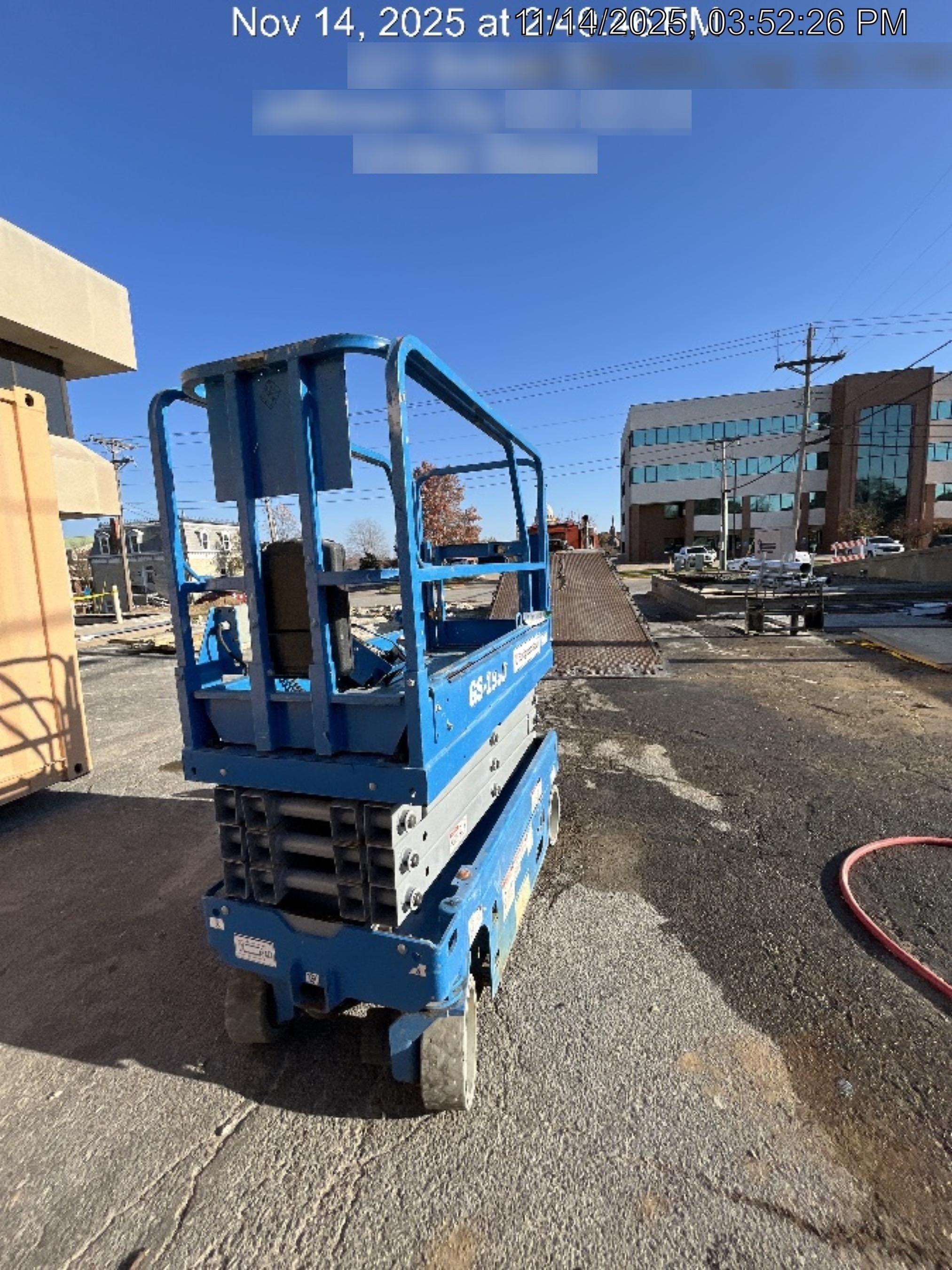 2020 Genie GS-1930 Solid Non Marking Tires, Beacon, Folding rails with half height swing gate