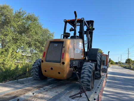 2022 CASE 586H