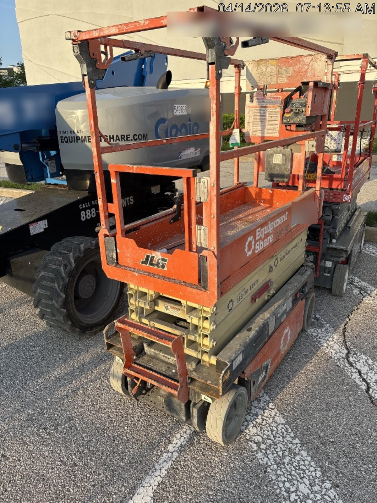 2022 JLG ES1932