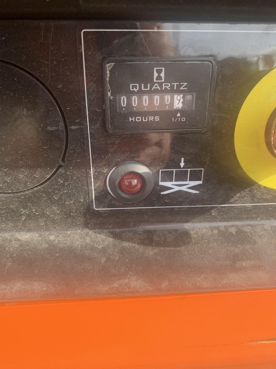 2022 JLG R1932