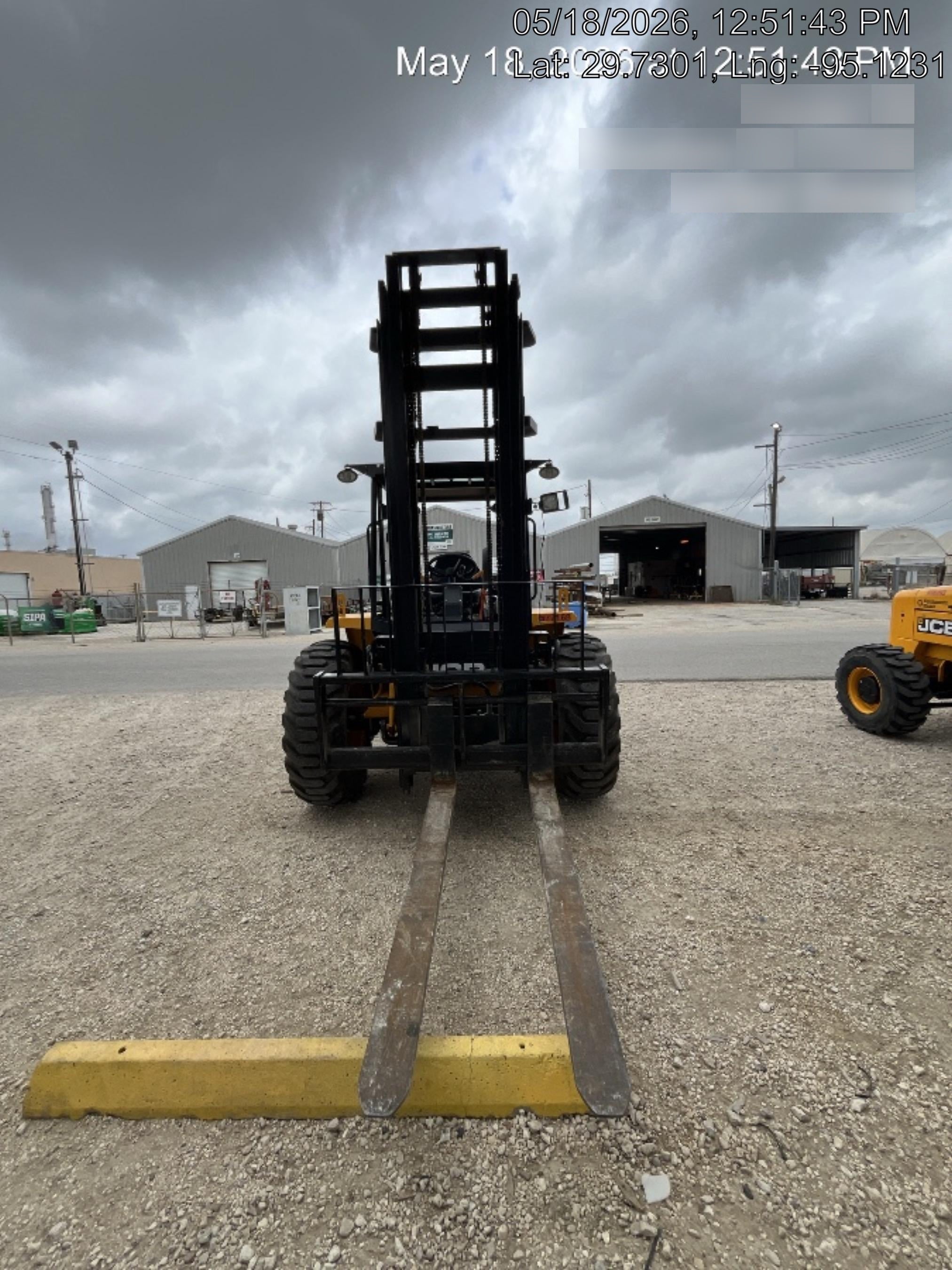 2025 JCB 930-4