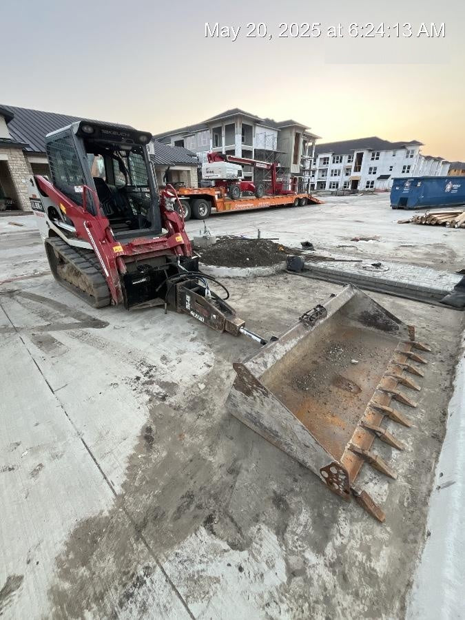 2024 TAKEUCHI TL8R2-CR