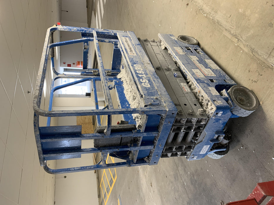 2020 Genie GS-1930 Solid Non Marking Tires, Beacon, Folding rails with half height swing gate