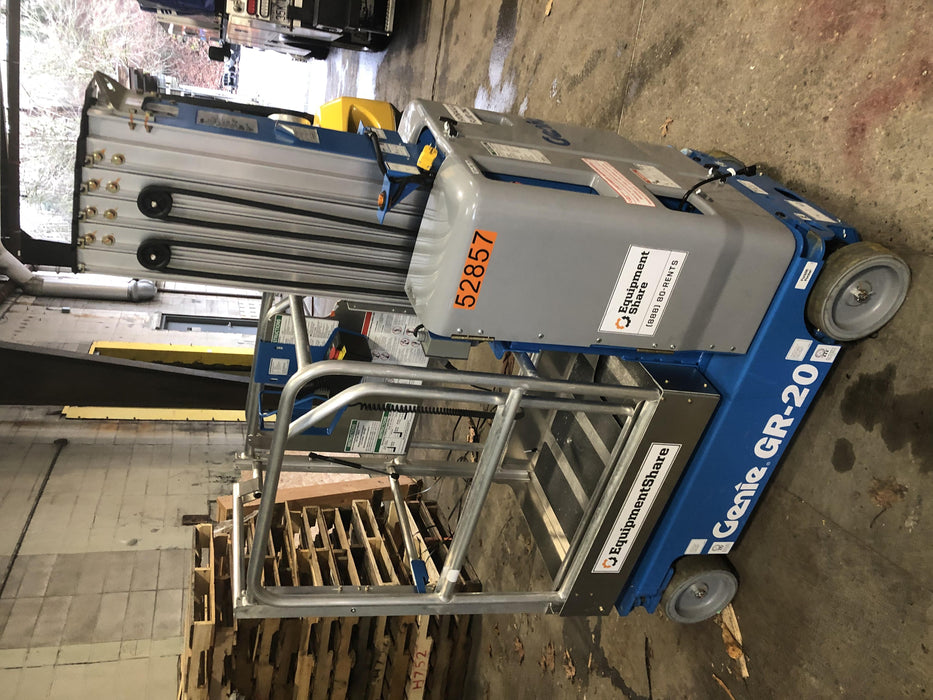 2019 GENIE GR-20