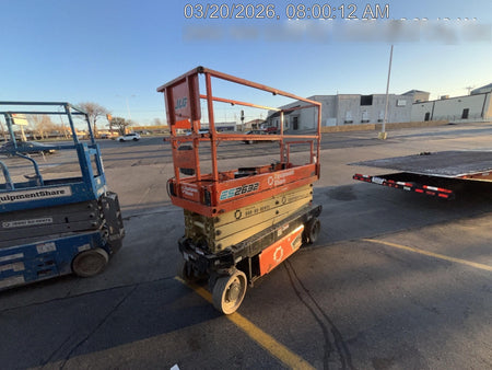 2022 JLG ES2632