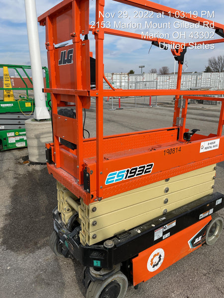 2021 JLG ES1932